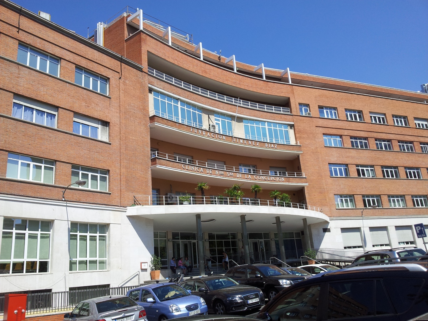 Clínica de la Concepción, Madrid - 02.jpg